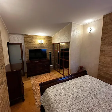 - 3 Bedroom Near Apartment Constanţa